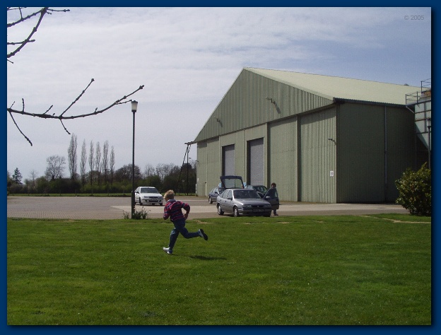 600x449 pixels (107K)